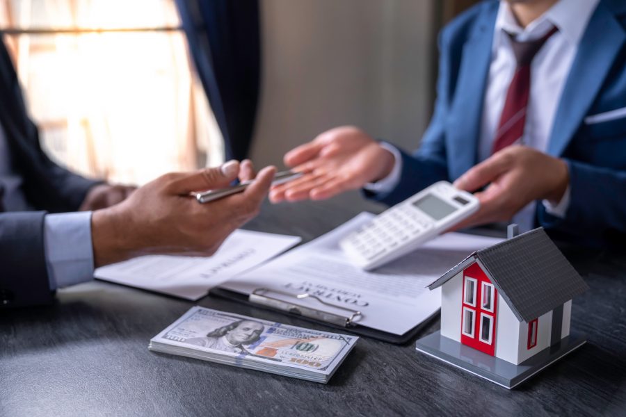 Real estate brokers are trading bargains. and offer a special price for home projects to buyers who